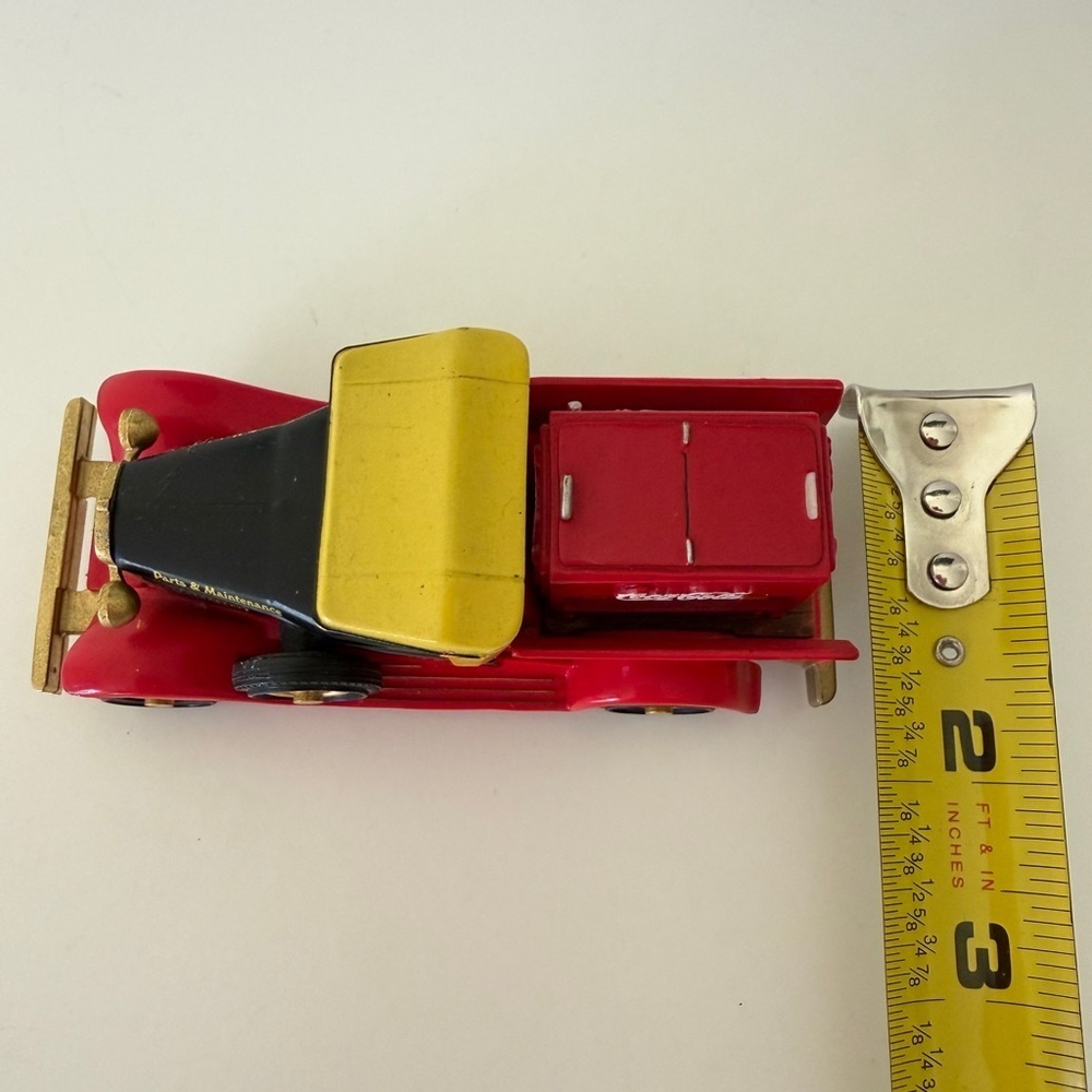 Coca Cola Vintage Delivery Truck - Red, Yellow, Black, and Gold - Picture 9 of 9
